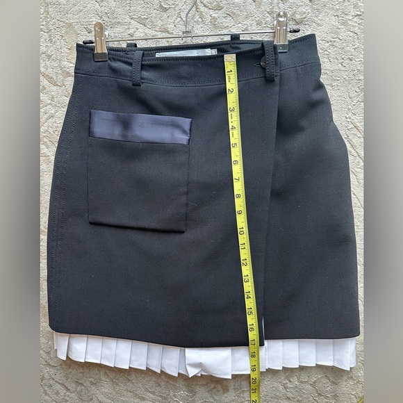 Victoria Beckham Two-Piece Pleated Skirt - Size US 2 - Picture 6 of 10